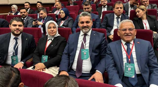 Başkan Büyükkılıç, AK Parti Genişletilmiş İl Başkanları Toplantısı'na Katıldı