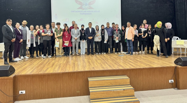 Hacılar'da Ortaokullar Arası Bilgi Yarışması Yapıldı